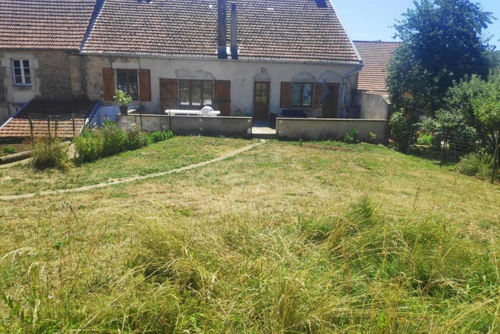 Le Nid D Hirondelles - Terrasse Jardin Grand Garage Villa Langres Exterior photo